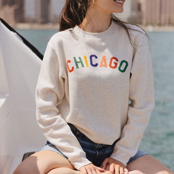Alice & Wonder Chicago Graphic Sweatshirt Small - Picture 2 of 6